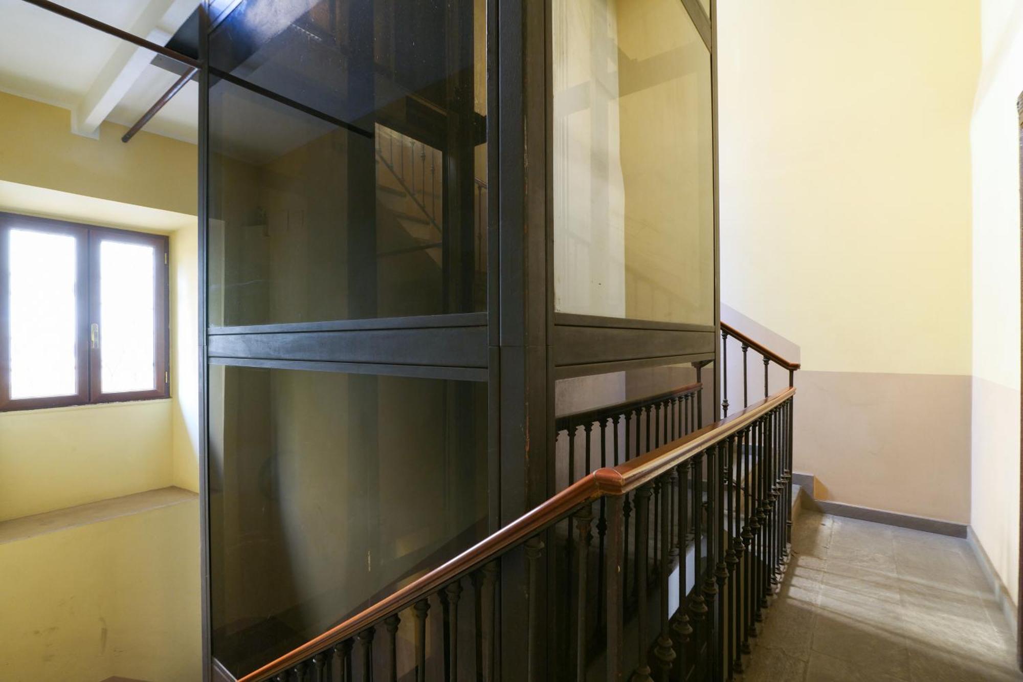 Elegant Rosales Apt. มิลาน ภายนอก รูปภาพ