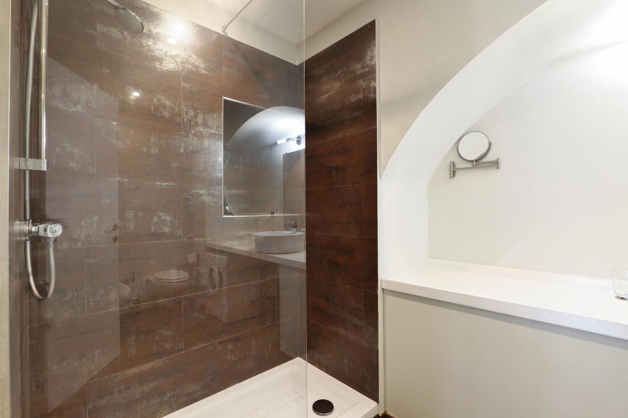 Elegant Rosales Apt. มิลาน ภายนอก รูปภาพ